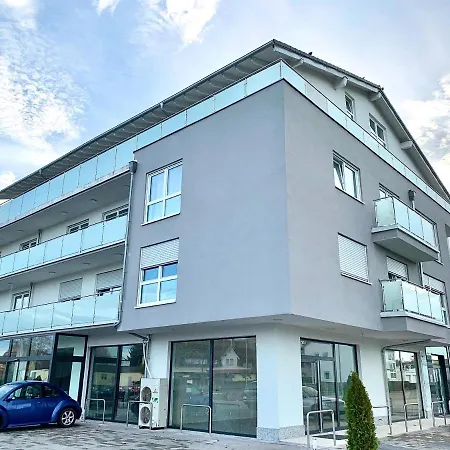 Pent - Aparthotel *